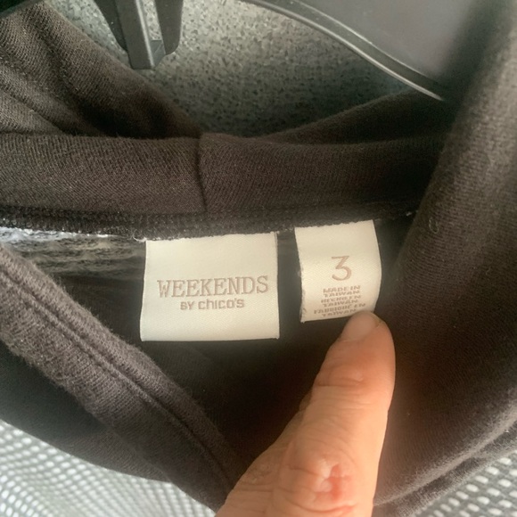 Weekends by Chico’s - Picture 3 of 3